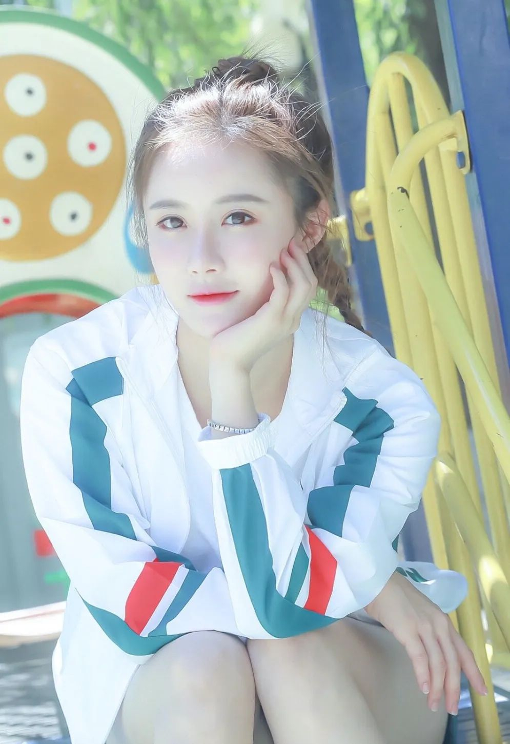 段艺璇|段艺璇，没有显赫背景，拼尽全力努力追梦的女孩