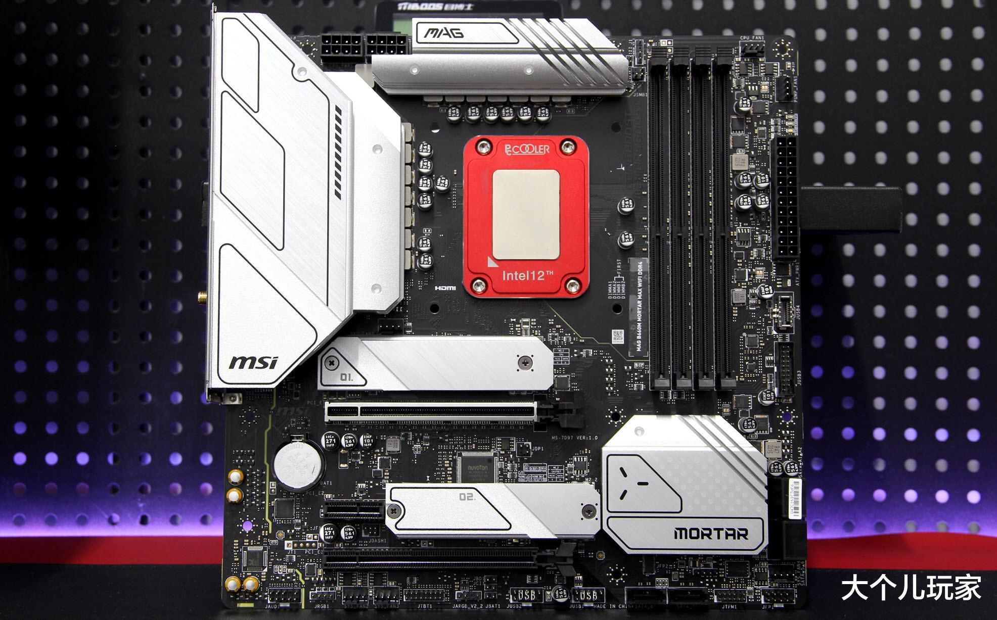 双子星|以身试法!微星B660迫击炮MAX带领超频三双子星硬扛12700超外频