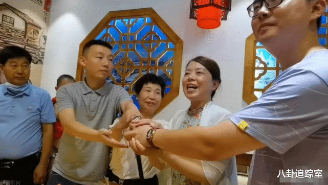 许敏|28再添新人物！许敏干女儿直播讲真相，曾帮过姚策，矛头对准许妈