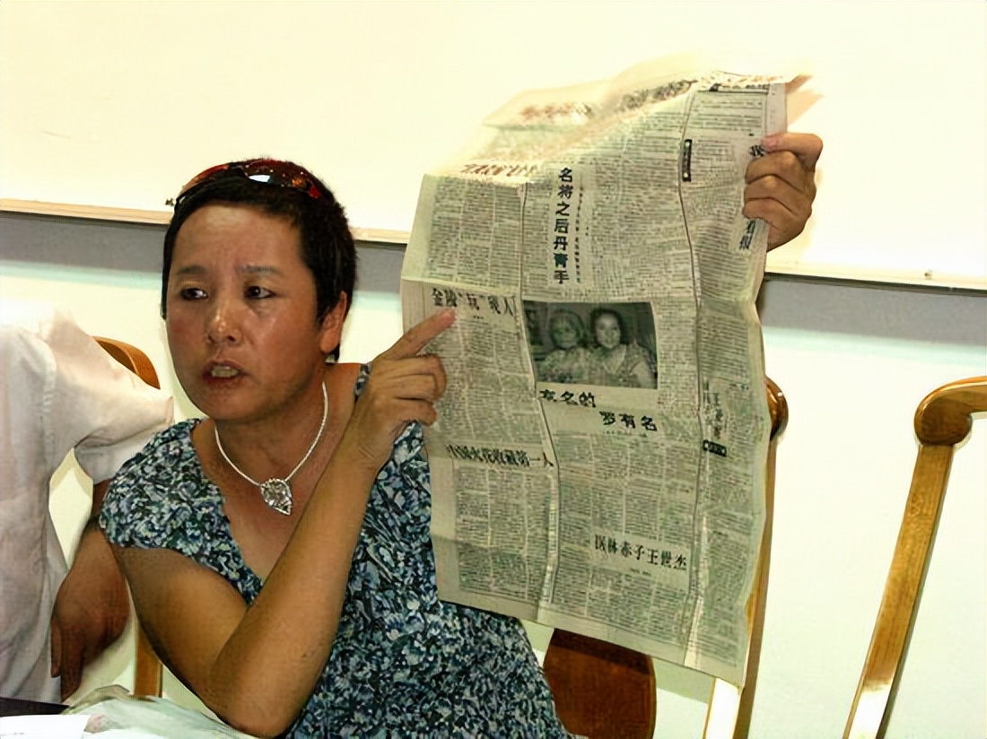 赵忠祥|央视名嘴赵忠祥，63岁被女保健医生曝“丑闻”，张美珠做法让人佩服