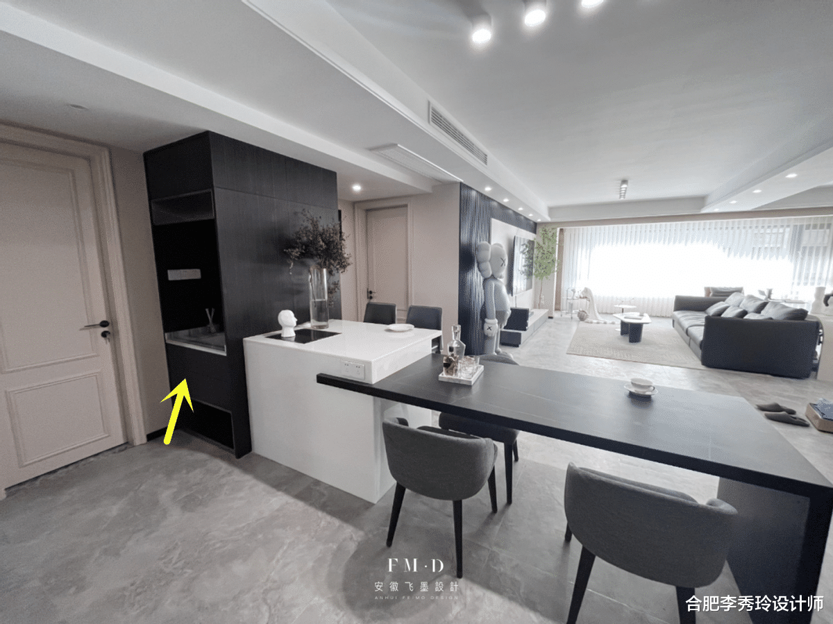 还是我不够聪明，早点装个组合洗漱柜，卫生间再小，收纳也能翻倍