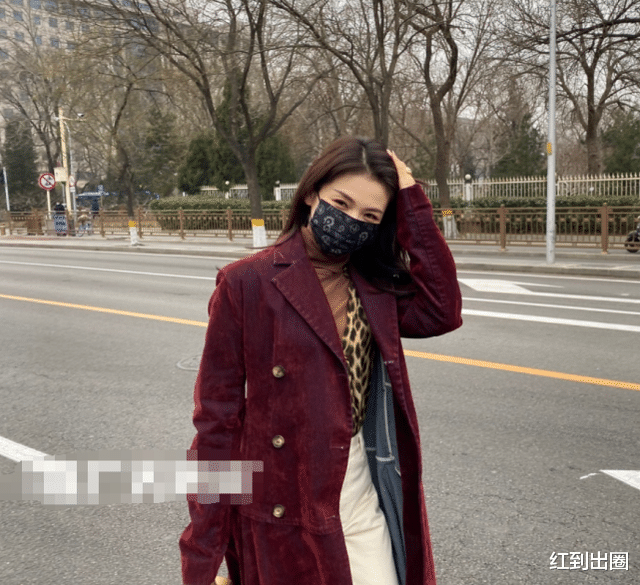 春晚|众星春晚彩排私服:赵丽颖穿4千皮草,贾玲披万元棉袄,孙怡最节俭