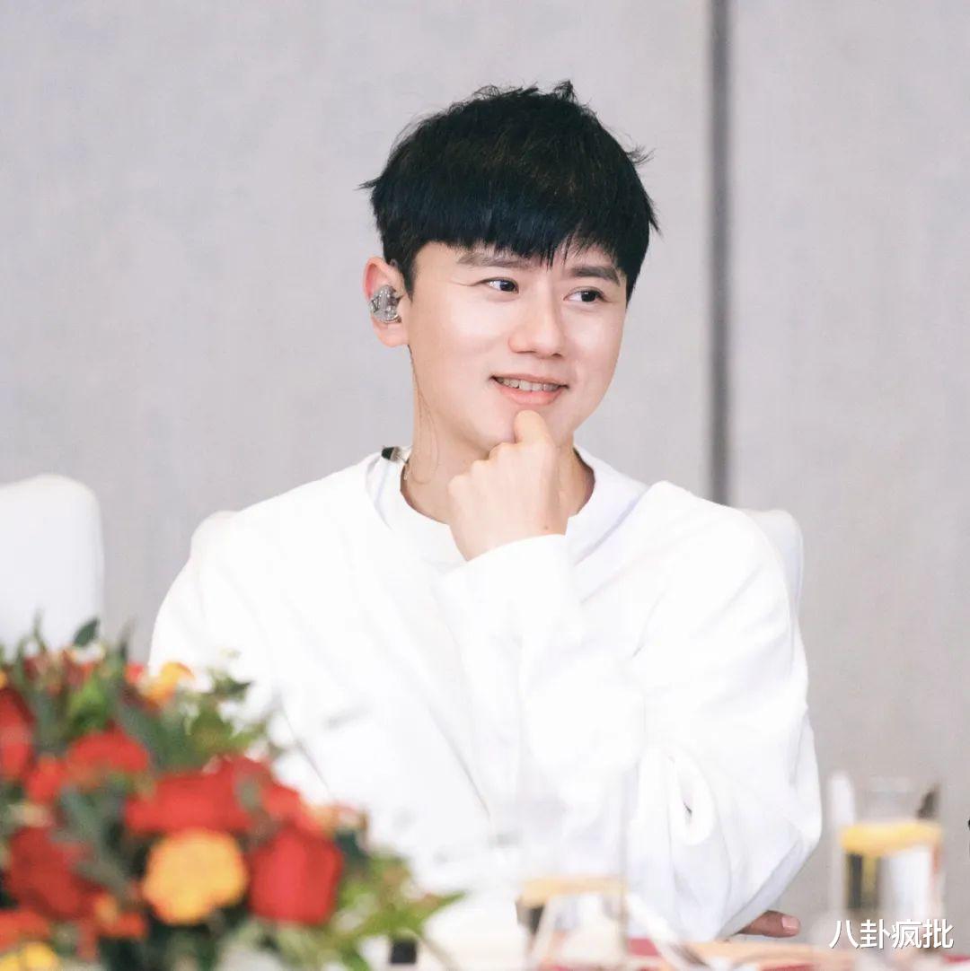 肖战|易烊千玺转型？肖战被冷落？唐嫣被孤立？吴磊冲奖？张杰黑红路线