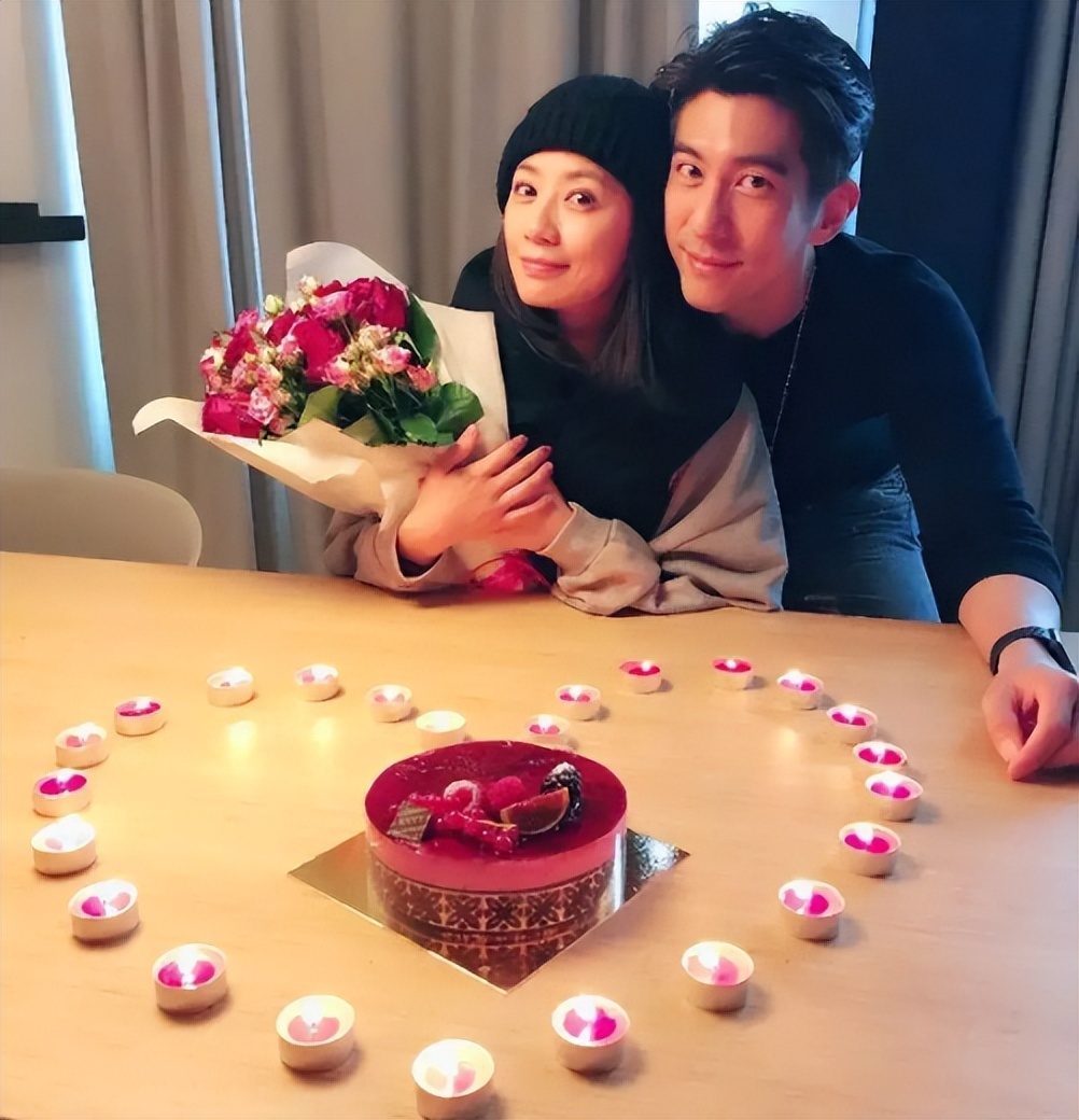 贾静雯|离婚12年境遇大不同：贾静雯三胎越变越美，孙志浩娶嫩模未生一子