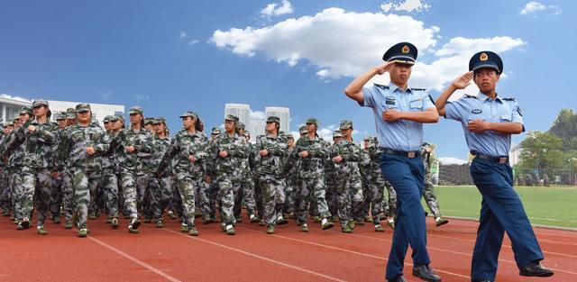 |2022警校更好考？“查三代”成过去式，不再替老一辈“背黑锅”