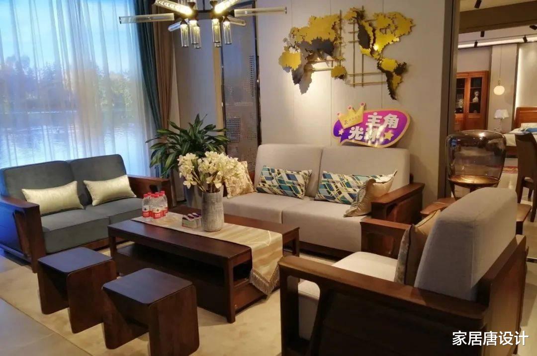 家居|客厅里这些“大件”，有钱就买好的，没钱就别买，廉价款真的难用