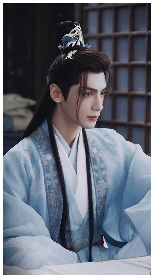 罗云熙|网热「古装比女人还美」的男星,成毅、罗云熙上榜,杨洋更勾人