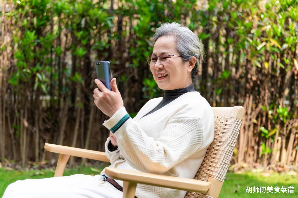 花生|人到中老年，常吃3种食物，堪称“人体清道夫”，净化身体少生病