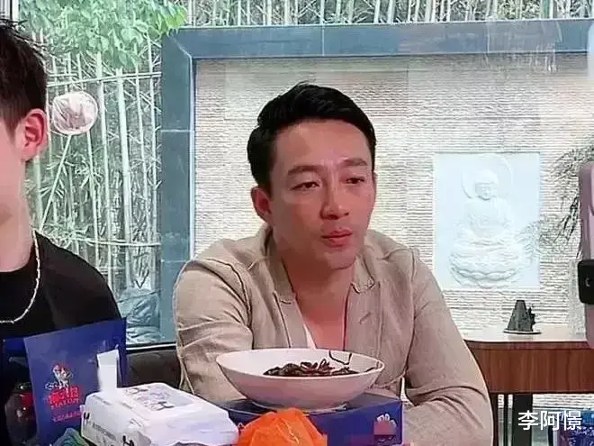 大S|多亏热心网友！汪小菲应该感谢吃瓜群众，被大s绿了多少年都不知道