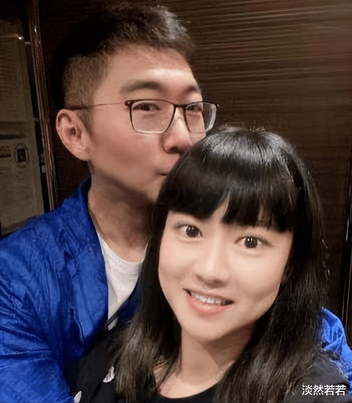 刘诗诗|刘诗诗新照衣着暴露,动作亲密,网友:这是分级片么