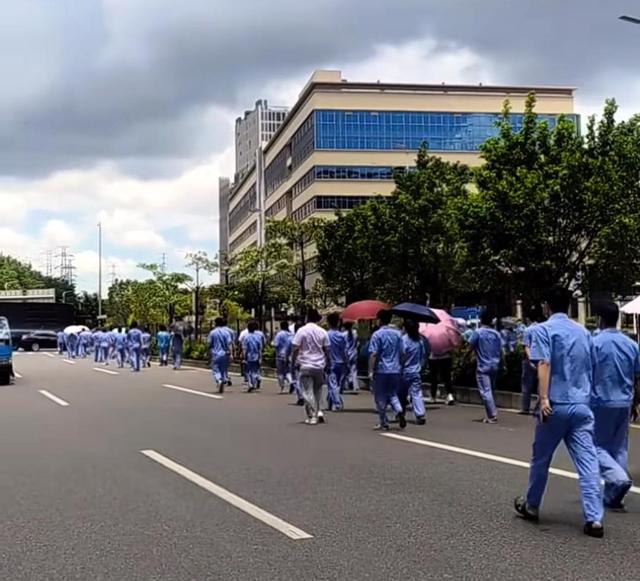 深圳市|深圳找工作就要找这样的工厂，地址偏僻，工人没地方花才存得下钱