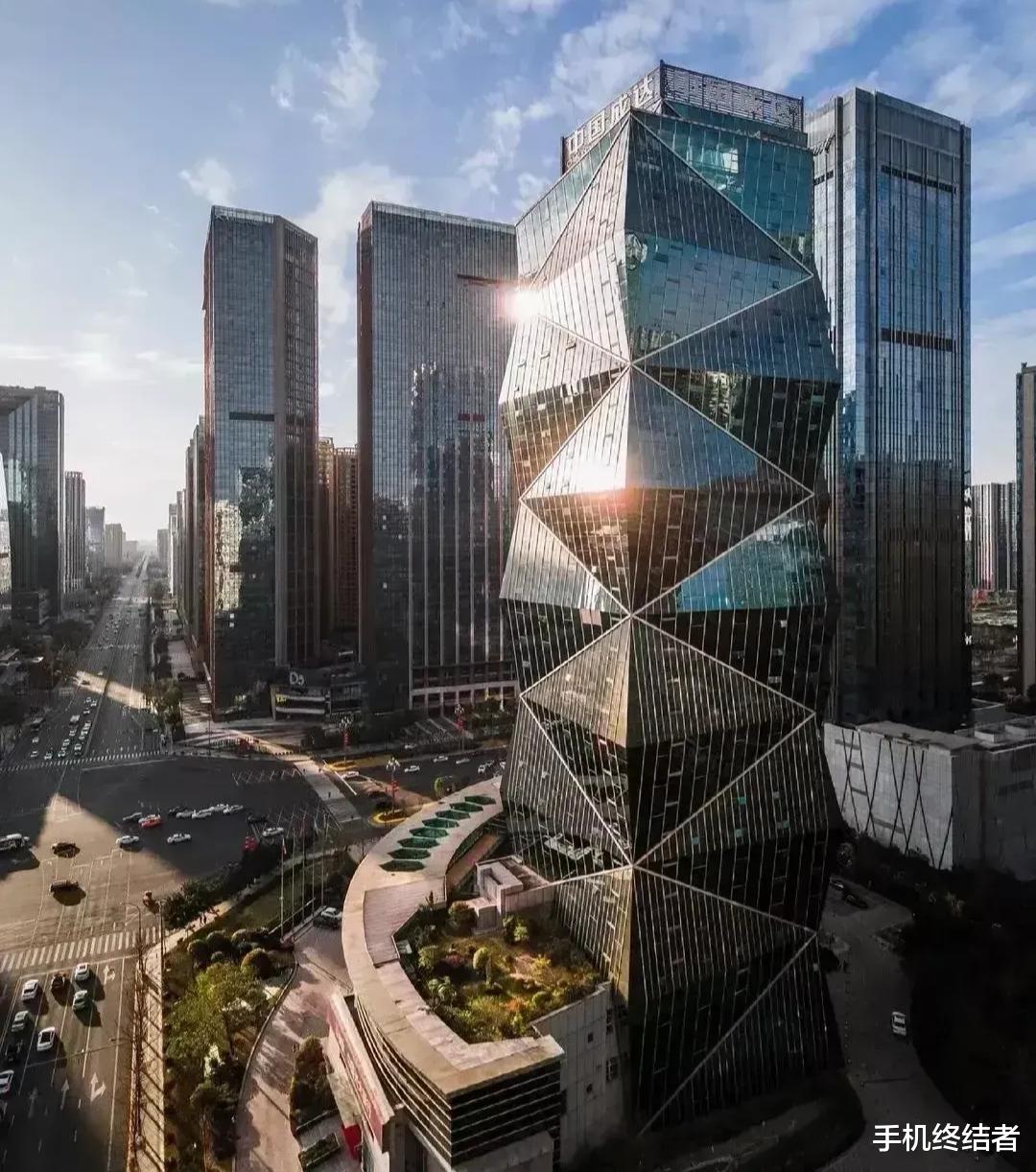 市值|成都买房居然买了郊区！后悔不已！