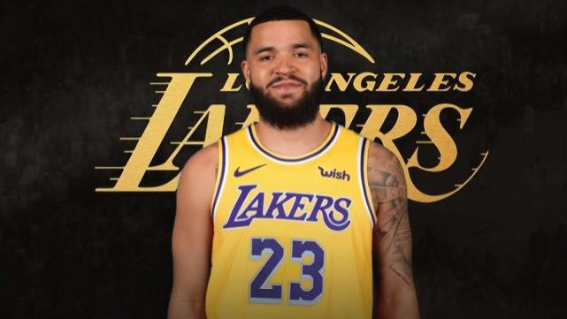 完美交易！曝湖人3换3报价范弗利特，威少远赴多伦多联手西亚卡姆