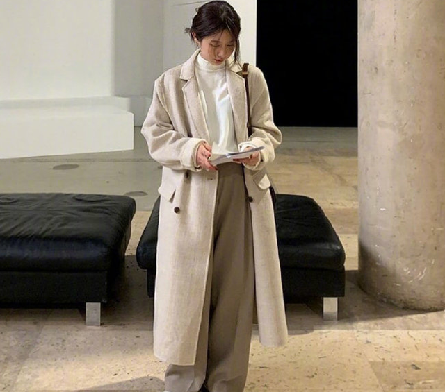 穿衣搭配|随性舒适的职场风搭配,独特显气质又时尚,快来跟孔孝真学习吧