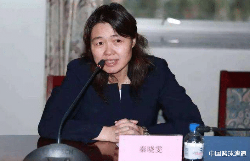 北京男篮|官宣！雅尼斯主动辞职，北京首钢正式换帅，闵鹿蕾能否出山救火？
