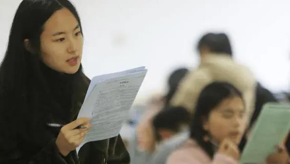 太原|某大学生考研失利，其母亲说了几句话后，却死在了儿子手里