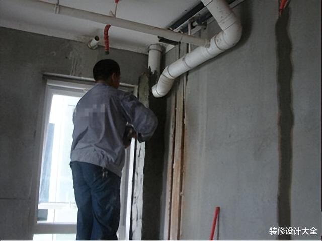水管太低,卫生间吊顶不知道该怎么做?装修师傅4招就搞定了!