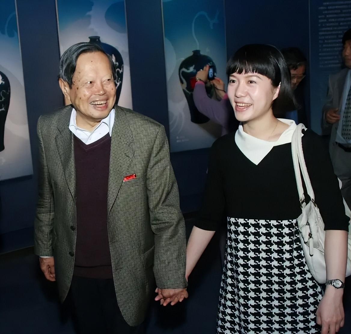 翁帆|2015年，杨澜问杨振宁：您去世之后，比你小50多岁的翁帆怎么办？