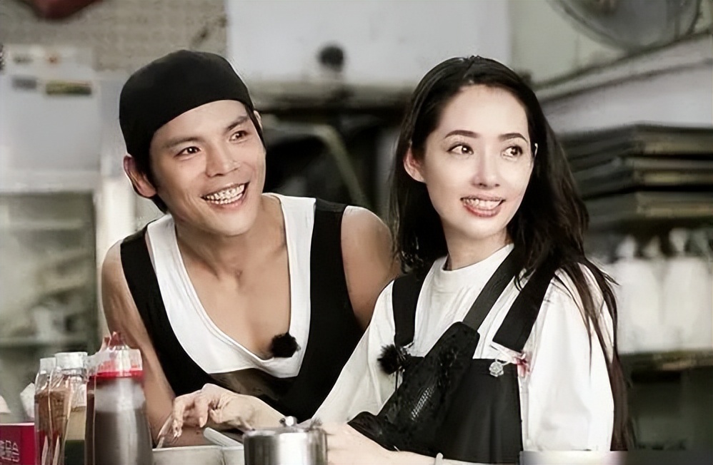 向佐|向太否认向佐出轨,郭碧婷4个小时没发声,豪门媳妇还能当多久?