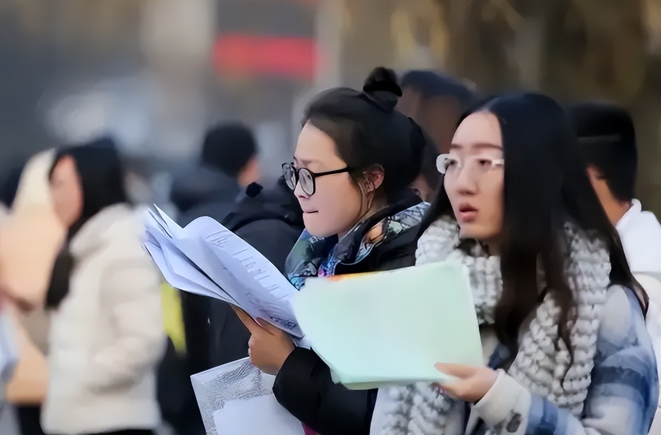 电动汽车|大学生以为是事业编岗位，实际将升级为公务员，想考编可以看看