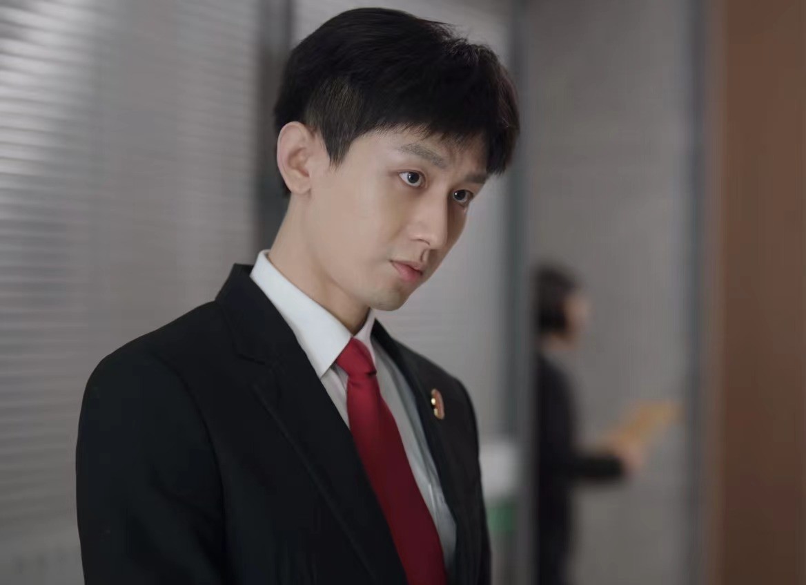 底线|底线：坚决“弃夫又弃女”的唐薇，她，做得对