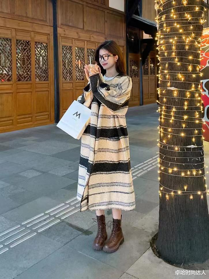 秋天是马丁靴的季节,可甜可酷,玩转多种时髦穿搭!