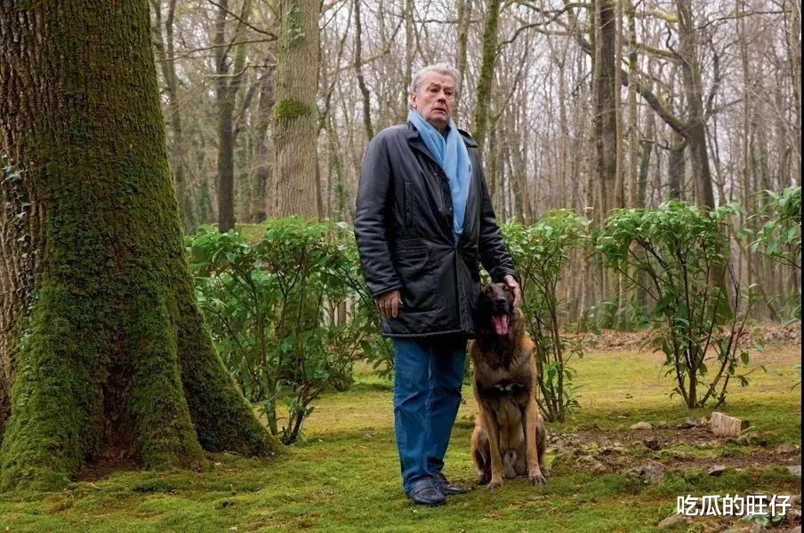 阿兰·德龙|无情！帅到老的阿兰·德龙：成名后背叛未婚妻，晚年不认私生子