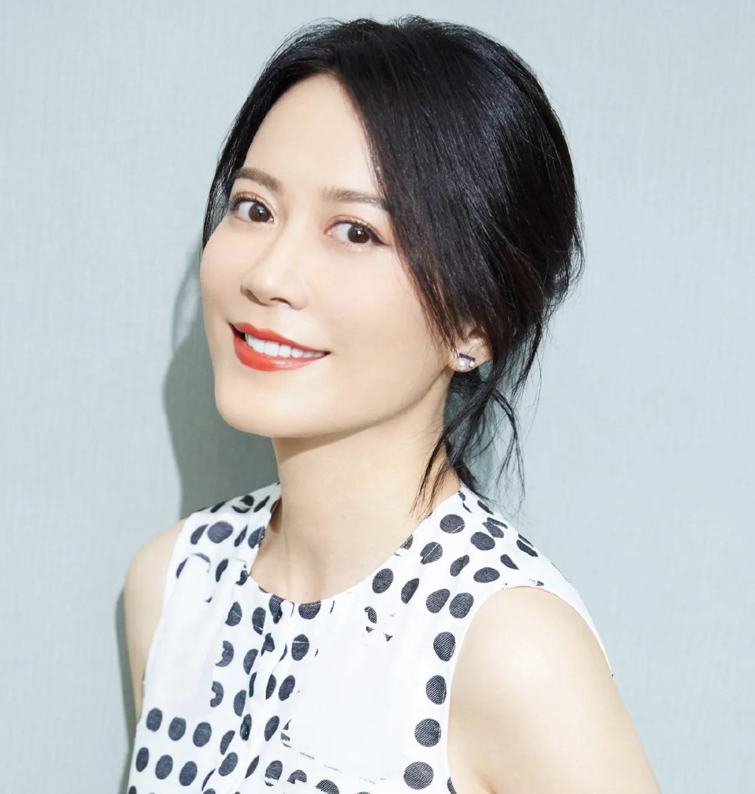 殷桃|殷桃的痣、梅婷的黑眼圈,娱乐圈坚决不整容的女星,我只服这10位