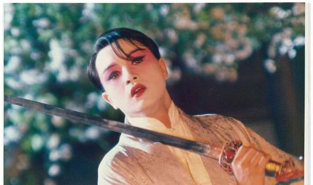 张国荣|谭张之争有多激烈，张国荣为此退出歌坛，当年究竟发生了什么？