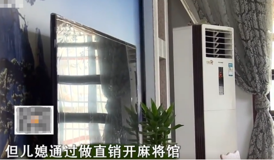 2017年,湖南男子因儿子非亲生要和妻子离婚,母亲阻挠:不能离