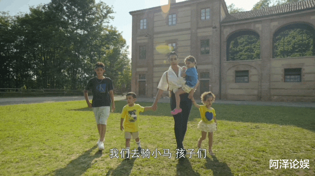 C罗|拿下C罗，从柜姐到第一富婆，这个女人究竟用了什么御夫术？