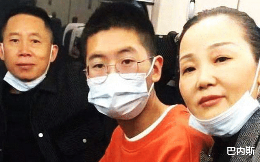 拐卖|孙卓买家表姐出面,指责孙海洋是不是非逼买家死,才能开心