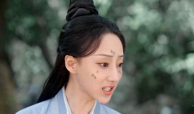 沉香如屑|《沉香如屑》萤灯石化而死,官方辟谣不会复活,21集的下部更精彩