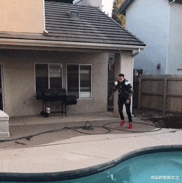 爆笑:大型翻车现场,朋友圈的假精致