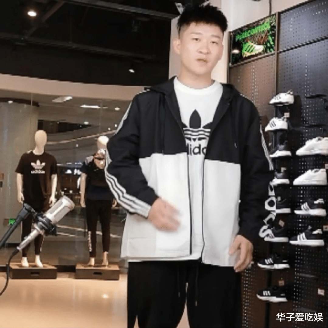 刘云天|刘云天首次开始直播,直言与曹云金没有裂穴,网友全劝其回德云社