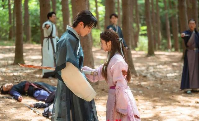 韩剧|韩剧翻拍高潮再起，重症“水土不服”有解药了？