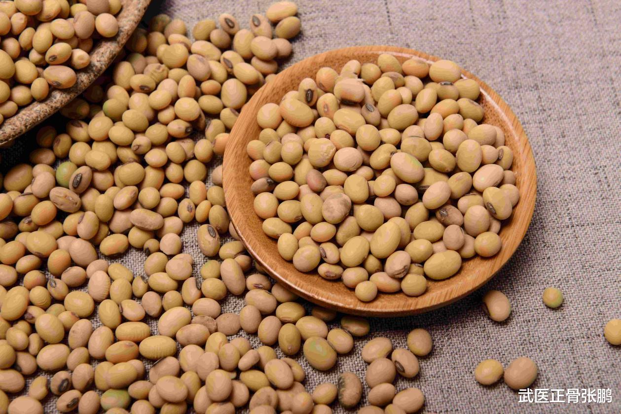 雌激素|40岁男子保温杯里泡枸杞,肾衰竭离世,医生怒斥:肾早已烂成“蜂窝”