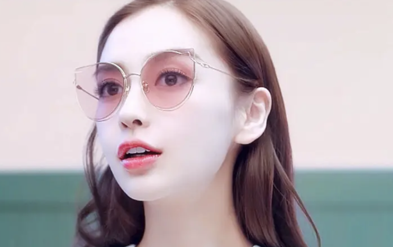 Angelababy|被问复合，黄晓明的回答令人心疼，从C位到背景板，杨颖后悔了？