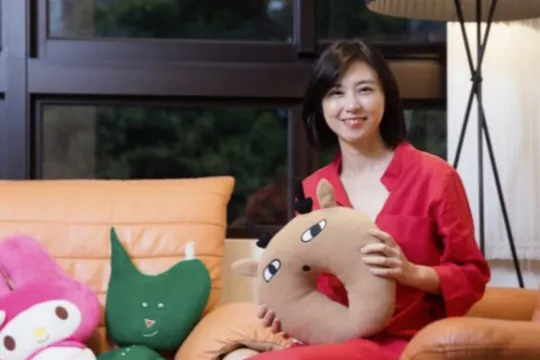 乱世佳人|大S当初离婚时,聘请的是律师界的牛人,赖芳玉是专门打贵妇官司