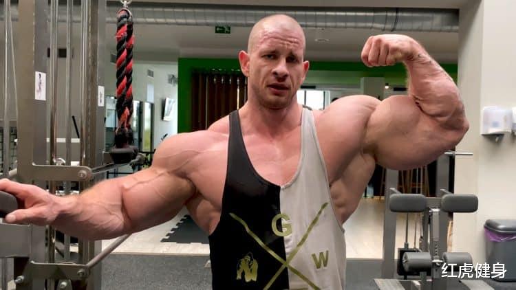 里佐|拿了!迈克尔·克里佐在意大利奥林匹亚业余赛赢得IFBB职业卡