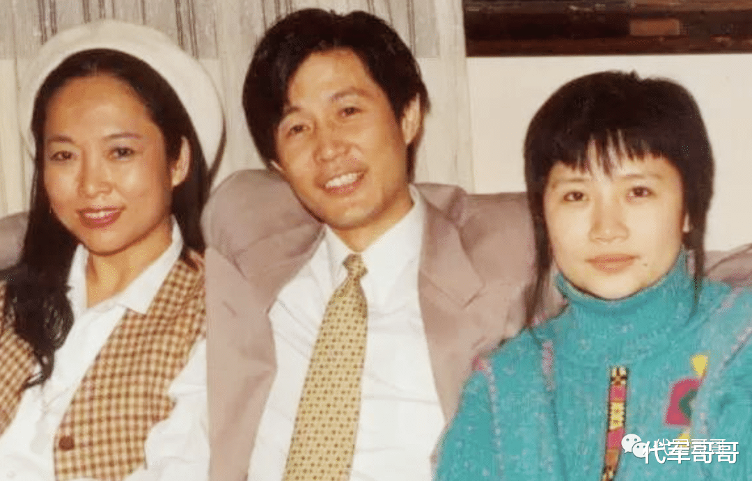 李娜|歌手李娜:不顾母亲流泪劝阻,34岁削发为尼,如今怎样了?