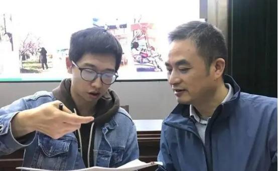 招聘|大学生“新型啃老”被吐槽，父母居然没有察觉，子女认为理所应当