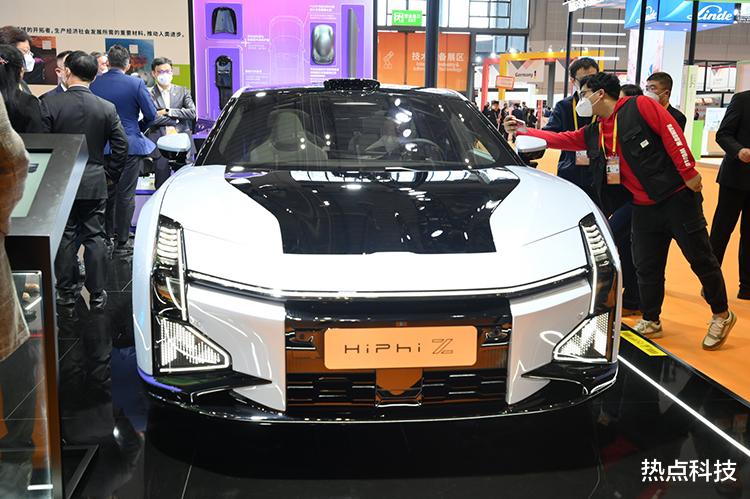 CIIE2022 | 高合汽车现身进博会 携手科思创共创低碳出行解决方案