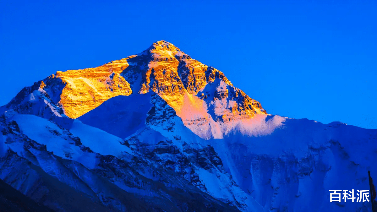 珠穆朗玛峰曾经崩塌过,崩塌前高度12000米,到底是怎么回事