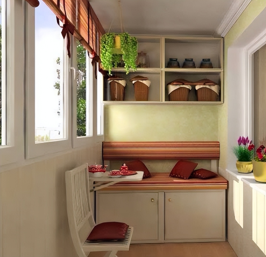 这个设计，比阳台顶柜实用多了，别等装错了入住后再后悔