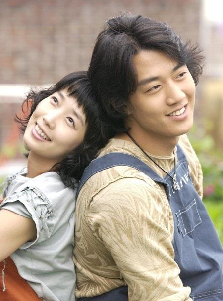 明星|郑多彬：凭借《那小子真帅》爆红，27岁意外去世，经历了什么？