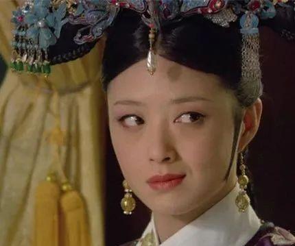 王鸥|常演配角的8位演员:蒋欣华妃被赞经典,王鸥汪曼春霸气侧漏