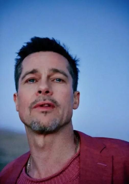 安吉丽娜·朱莉|朱莉和皮特的离婚大战：撕了6年没结束，6个孩子亿万家财实在难分