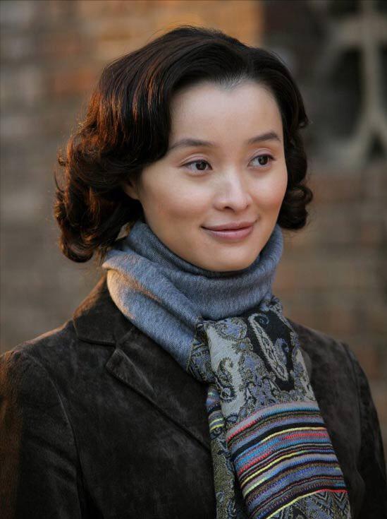 谢霆锋|爱上蒋勤勤的陈建斌,一封分手信,将为他洗衣做饭5年的吴越抛弃