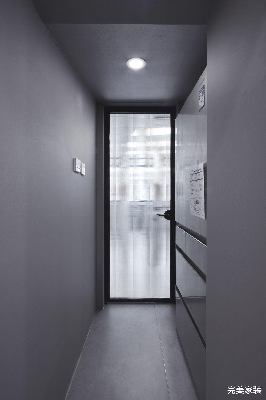 享受重叠空间的魅力,突破空间的框架,让生活充满未来感